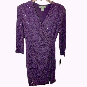 Lauren Ralph Lauren Lace Sequins Long Sleeve Dress. Sz 2P; Navy Blue V-Neck Wrap
